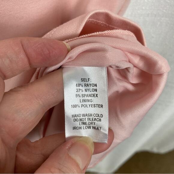 Lulus Baby Pink Oh My Off The Shoulder Body Con Mini Dress Sz.M NWT - Picture 15 of 16